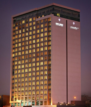 Park Regis Kris Kin Hotel